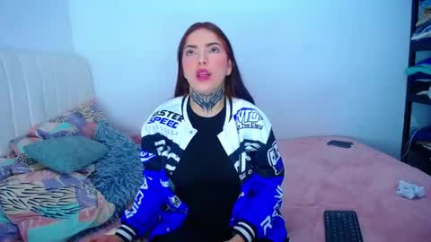 ONLYFANS online show from 04/21/26, 10:01