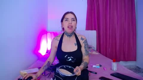 Snapshot of hoot_alicee chatting on 05/06/26, 11:10 ONLYFANS online show from 05/06/26, 11:10
