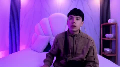 hoot_booys_ online show from 01/09/26, 03:31