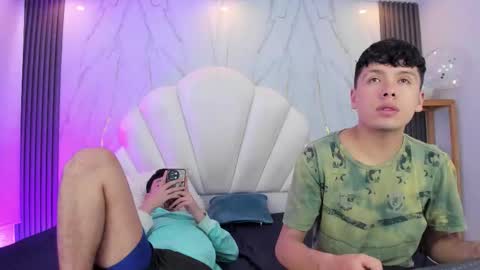 hoot_booys_ online show from 02/24/26, 06:06