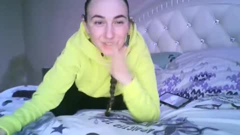 hootloove69 online show from 04/21/26, 05:17