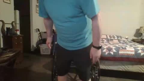 Snapshot of hormonemonster27 chatting on 01/01/25, 12:32 Hormone Monster online show from 01/01/25, 12:32