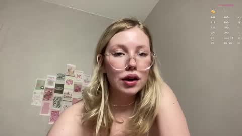 Snapshot of horney_audrey chatting on 01/17/25, 02:50 Audrey online show from 01/17/25, 02:50