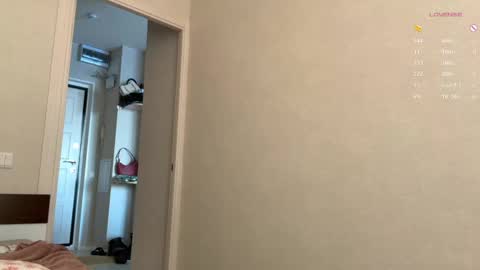 Snapshot of horney_audrey chatting on 02/04/25, 03:33 Audrey online show from 02/04/25, 03:33