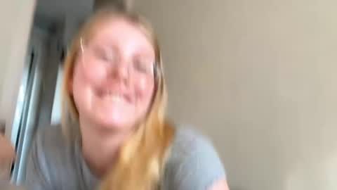 Snapshot of horney_audrey chatting on 09/22/25, 03:08 Audrey online show from 09/22/25, 03:08