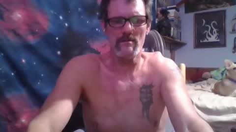 Snapshot of horneyjoe48 chatting on 02/04/25, 06:36 joey online show from 02/04/25, 06:36