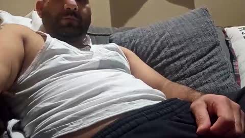 Snapshot of hornlat chatting on 01/27/25, 05:47 Hornlat online show from 01/27/25, 05:47