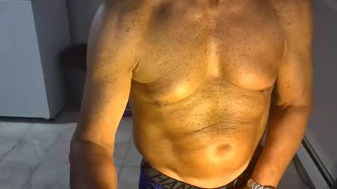 Snapshot of horny4everme chatting on 02/17/26, 12:18 horny4everme online show from 02/17/26, 12:18
