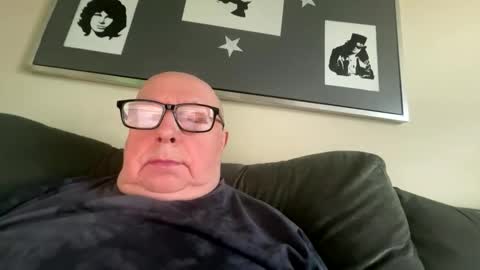 Cum suck Me off online show from 03/31/26, 09:32