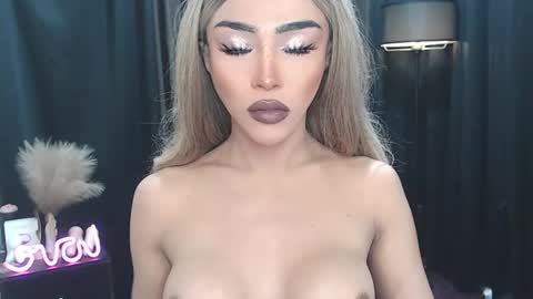 Snapshot of horny_ayahh chatting on 02/24/25, 12:52 horny_ayahh online show from 02/24/25, 12:52