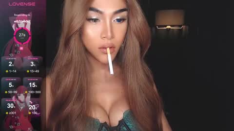 Snapshot of horny_ayahh chatting on 03/02/25, 06:30 horny_ayahh online show from 03/02/25, 06:30