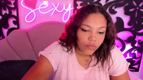 CATALINA Y LAURA  online show from 02/28/25, 01:05