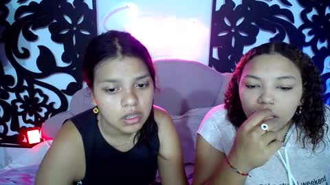 CATALINA Y LAURA  online show from 09/13/25, 06:29