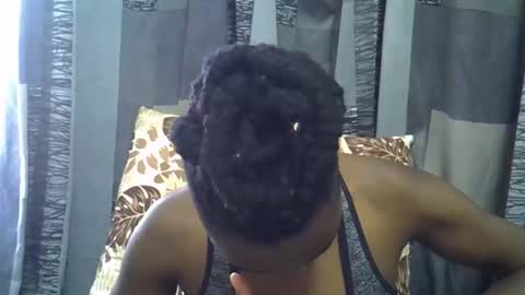 Leila online show from 04/09/26, 11:37