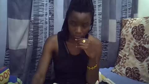 Leila online show from 06/02/26, 07:05