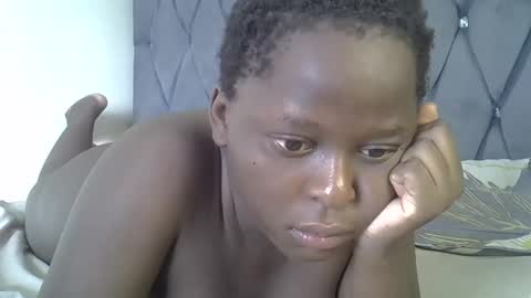 Snapshot of horny_ebony546069 chatting on 12/17/24, 04:56 horny_ebony546069 online show from 12/17/24, 04:56