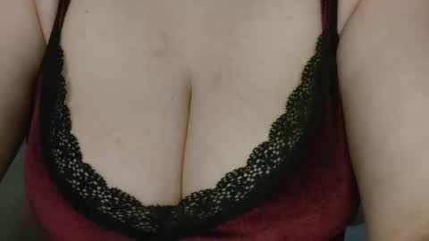 Snapshot of horny_emily1 chatting on 01/07/26, 10:07 call me emily online show from 01/07/26, 10:07