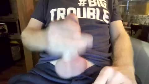 Snapshot of horny_hubby0077 chatting on 11/15/25, 03:48 Horny Hubby online show from 11/15/25, 03:48