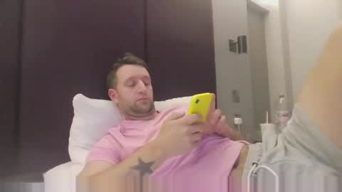 horny_jay86 online show from 10/21/25, 05:46