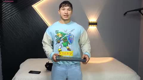 horny_nick18 online show from 03/02/26, 01:07