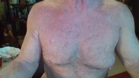 horny_old_coach online show from 02/07/25, 06:45