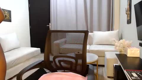 Snapshot of horny_princcess chatting on 02/05/26, 07:57 horny_princcess online show from 02/05/26, 07:57