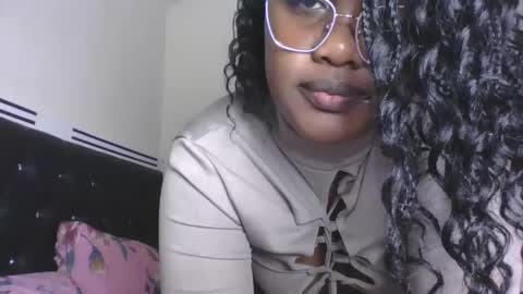 Lucy online show from 04/11/26, 01:37