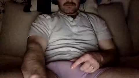 horny_thick_cock online show from 02/15/26, 03:36