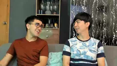 Snapshot of horny_twinks_guys chatting on 01/18/26, 03:38 Alex and Camilo online show from 01/18/26, 03:38