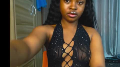 sandy online show from 03/29/26, 07:19