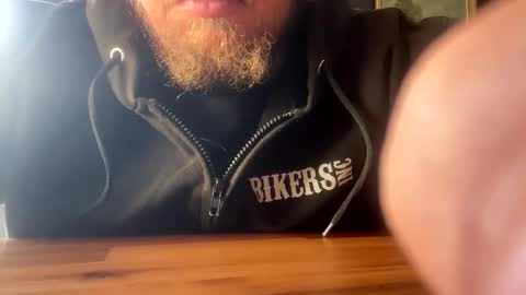 hornyasscouple1009 online show from 09/28/25, 10:31