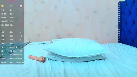 Khloe  online show from 02/23/25, 02:57