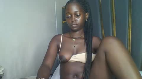 Bella online show from 12/05/25, 05:31