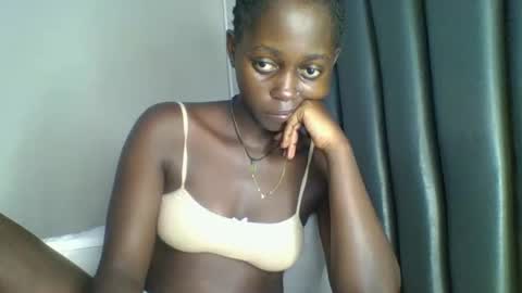 Bella online show from 02/04/26, 06:08