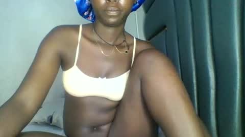 Bella online show from 02/17/26, 05:59