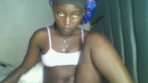 Bella online show from 03/29/26, 01:11