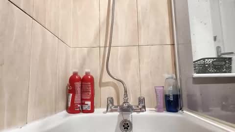 hornybiker1987 online show from 12/19/25, 08:05