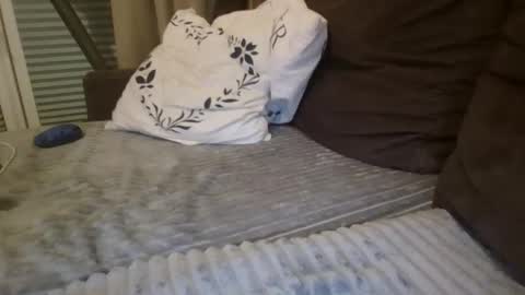 Snapshot of hornybisexcouple chatting on 09/20/25, 11:17 hornybisexcouple online show from 09/20/25, 11:17