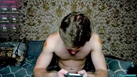 Max online show from 03/17/26, 07:50