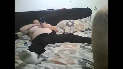 Snapshot of hornybodies2022 chatting on 01/28/25, 03:04 Mr. Mrs. Horny online show from 01/28/25, 03:04