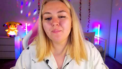 HornyCakee online show from 09/12/25, 09:31