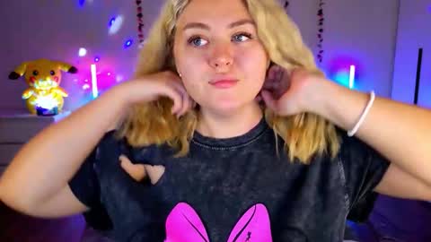 HornyCakee online show from 09/22/25, 09:33