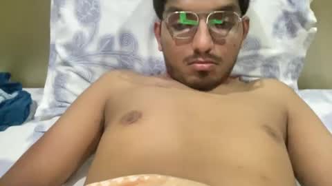 Snapshot of hornydevil665 chatting on 02/15/25, 06:12 hornydevil665 online show from 02/15/25, 06:12