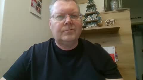 Snapshot of hornydick874303 chatting on 12/29/24, 12:01 Meikelmeier online show from 12/29/24, 12:01