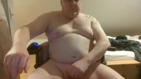 Snapshot of hornydick874303 chatting on 01/16/25, 07:31 Meikelmeier online show from 01/16/25, 07:31
