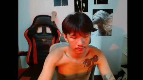 HornyEssel online show from 04/21/26, 08:53