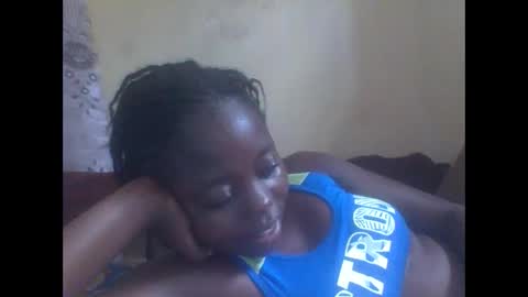 Snapshot of hornygal001 chatting on 12/10/24, 08:19 hornygal001 online show from 12/10/24, 08:19