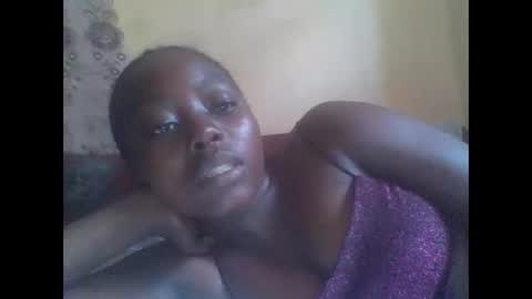 Snapshot of hornygal001 chatting on 01/07/25, 10:43 hornygal001 online show from 01/07/25, 10:43