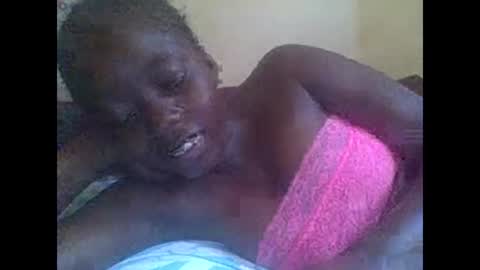 Snapshot of hornygal001 chatting on 01/11/25, 07:06 hornygal001 online show from 01/11/25, 07:06