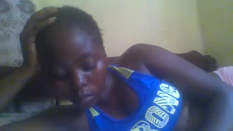 Snapshot of hornygal001 chatting on 01/23/25, 01:24 hornygal001 online show from 01/23/25, 01:24